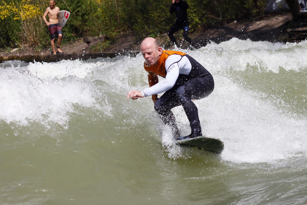 Phil Williams rocks the Eisbach